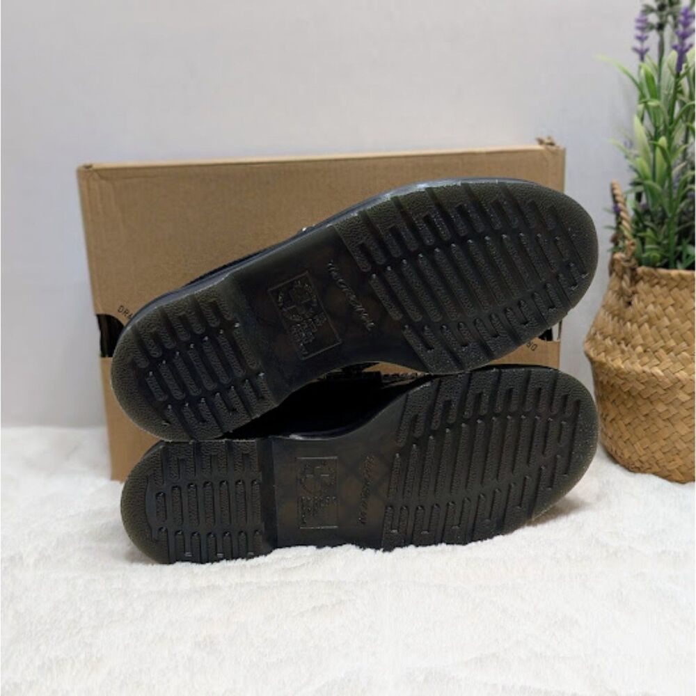 Dr. Martens Penton Heart Black & White Two-Tone Patent Leather Loafers UK 6 NIB - Picture 9 of 14